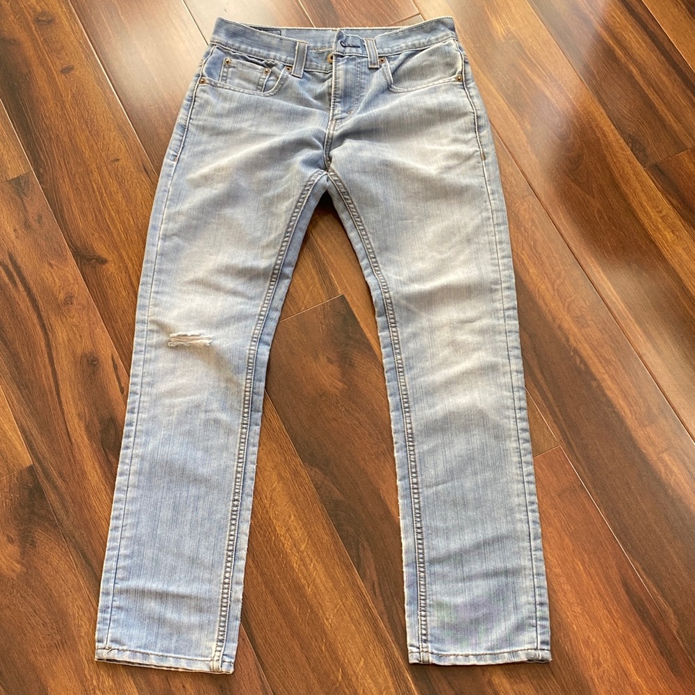 29x30 Levi’s Mid Rise Light Wash Boot Cut Slim Cut Jeans